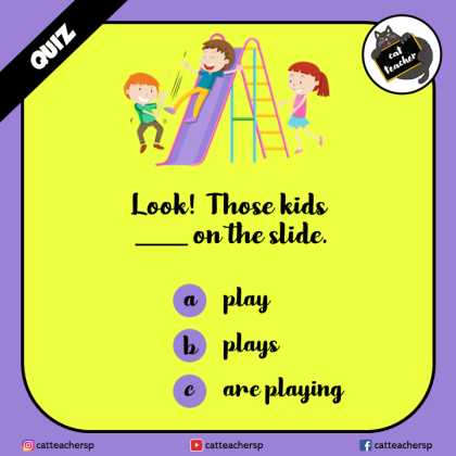 Look! Those kids are playing on the slide 1